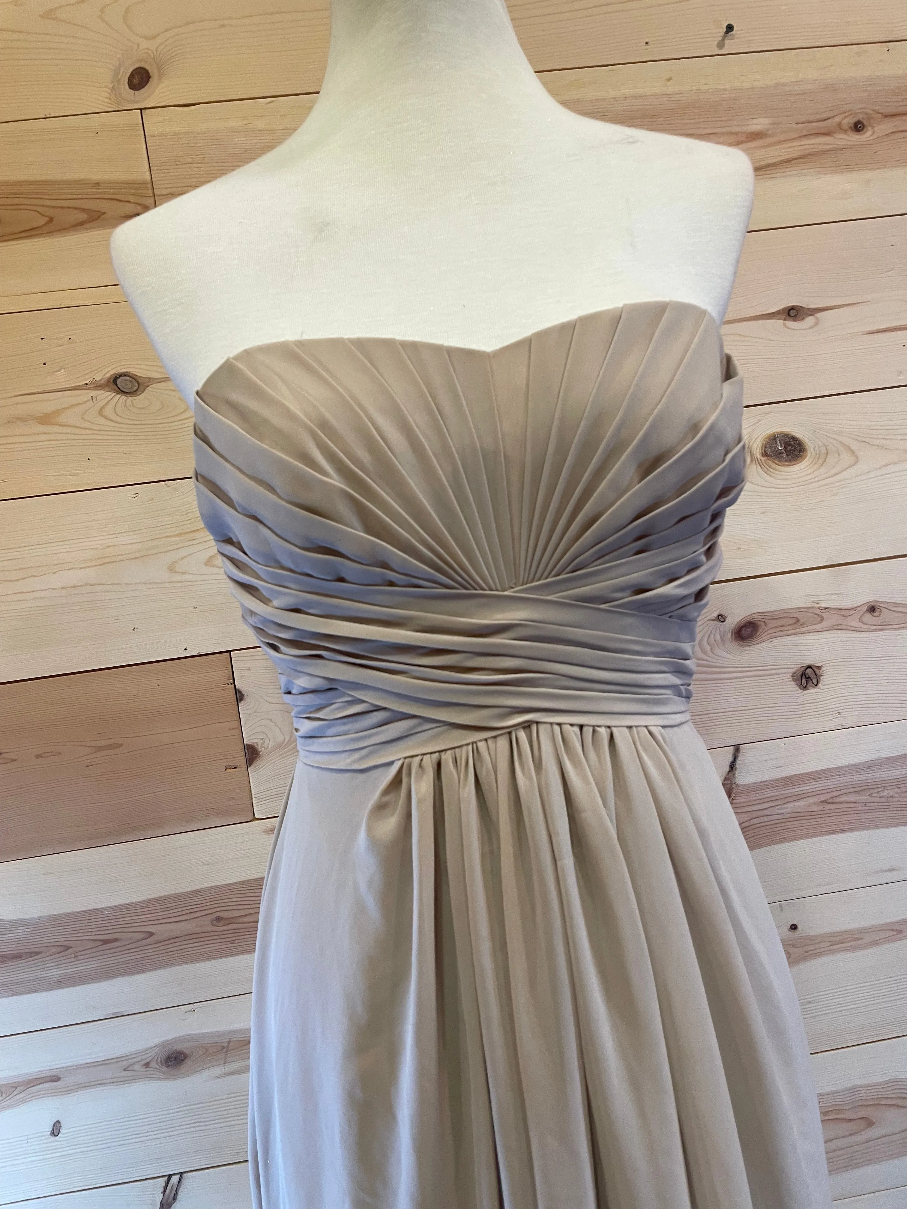 Davids Bridal Strapless Pleated Long Dress Womens size 10 Formal, Bridal